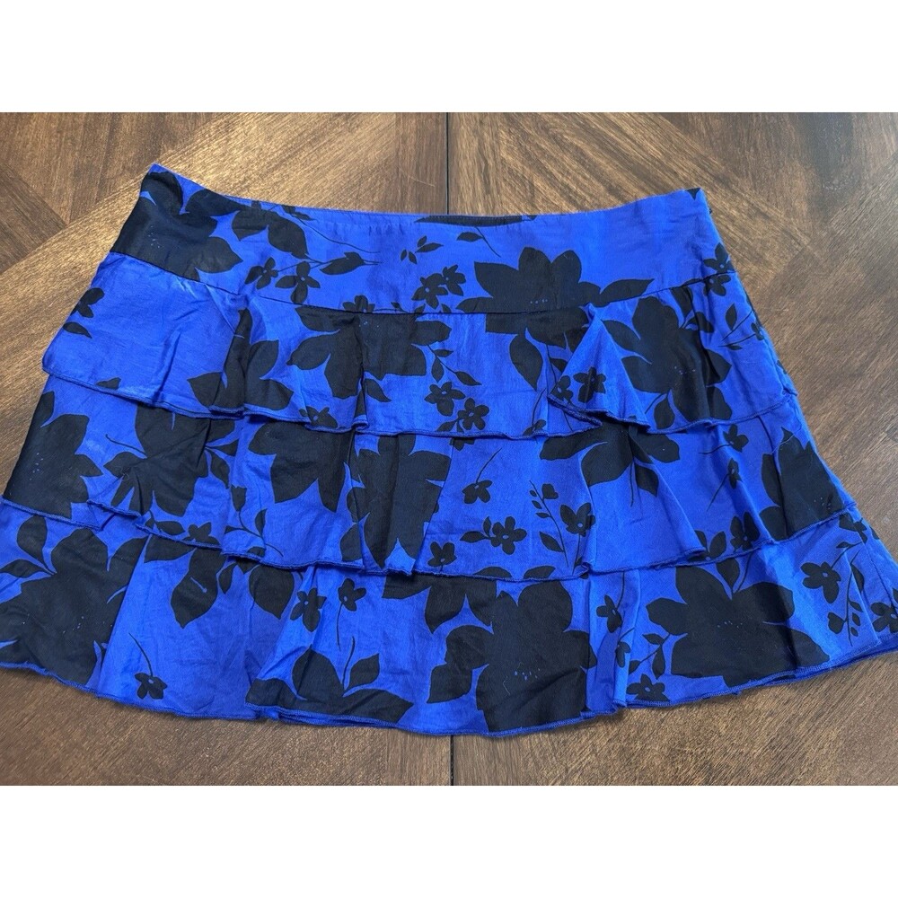 Express Blue and Black Floral Tiered Skirt Size 10 NWT Retail $44.50
